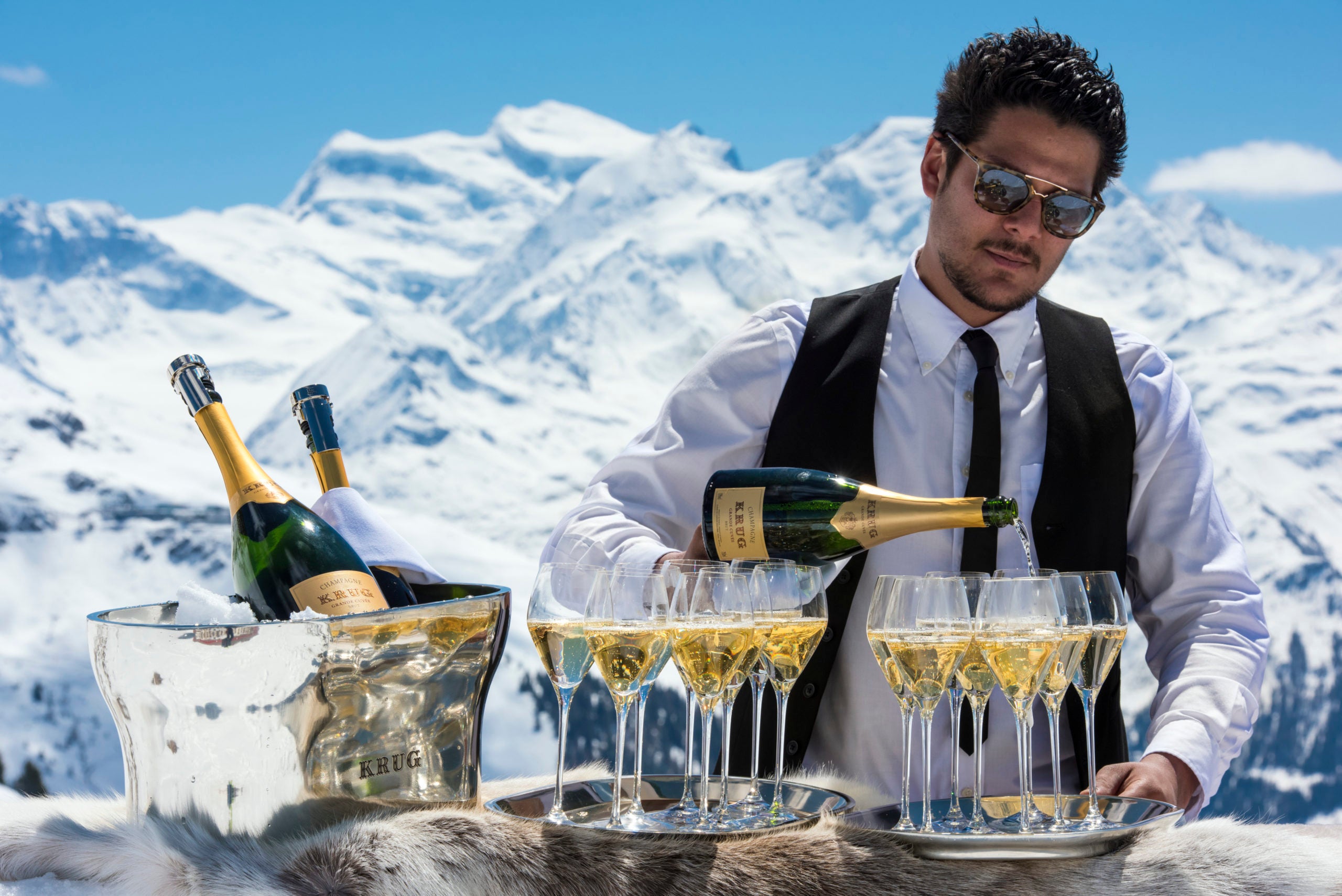 The Do’s And Don’ts Of Champagne Pairing
