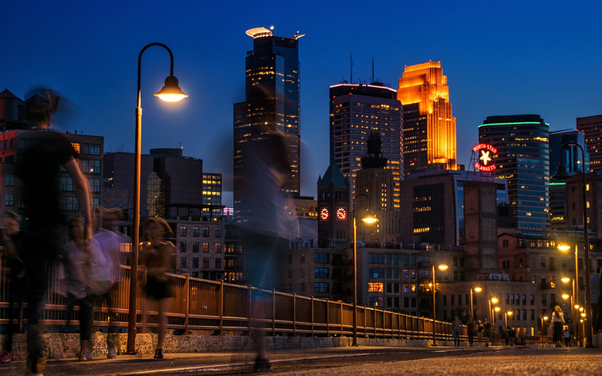 Super Bowl Guide: Where To Stay, Dine and Visit in Minneapolis