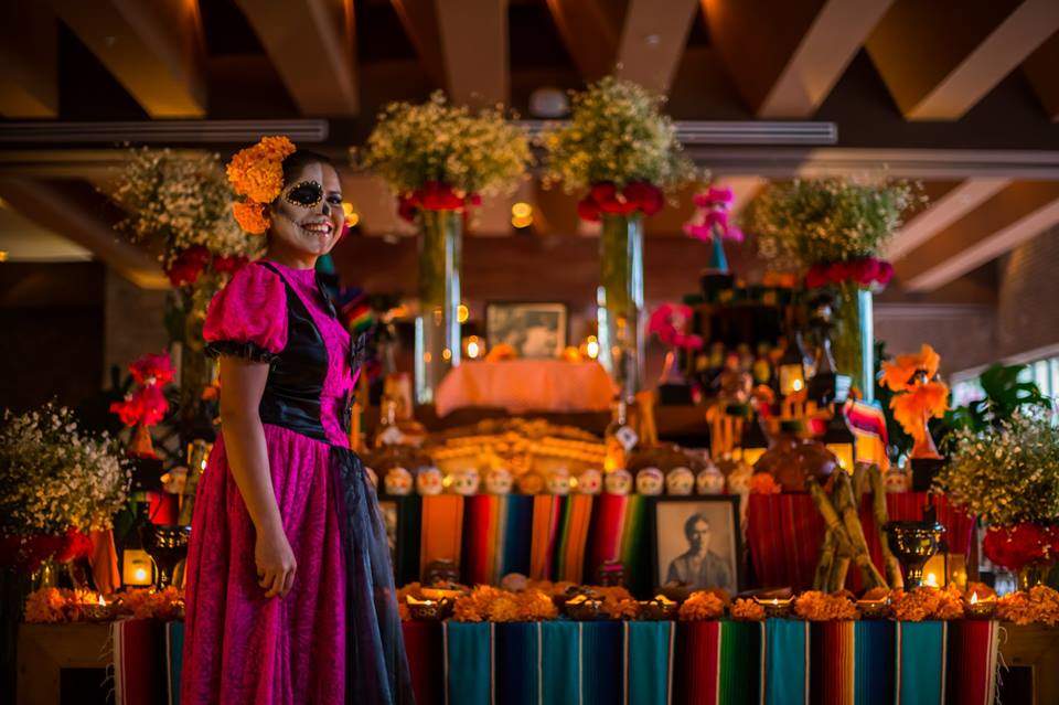 mexican day of the dead altars