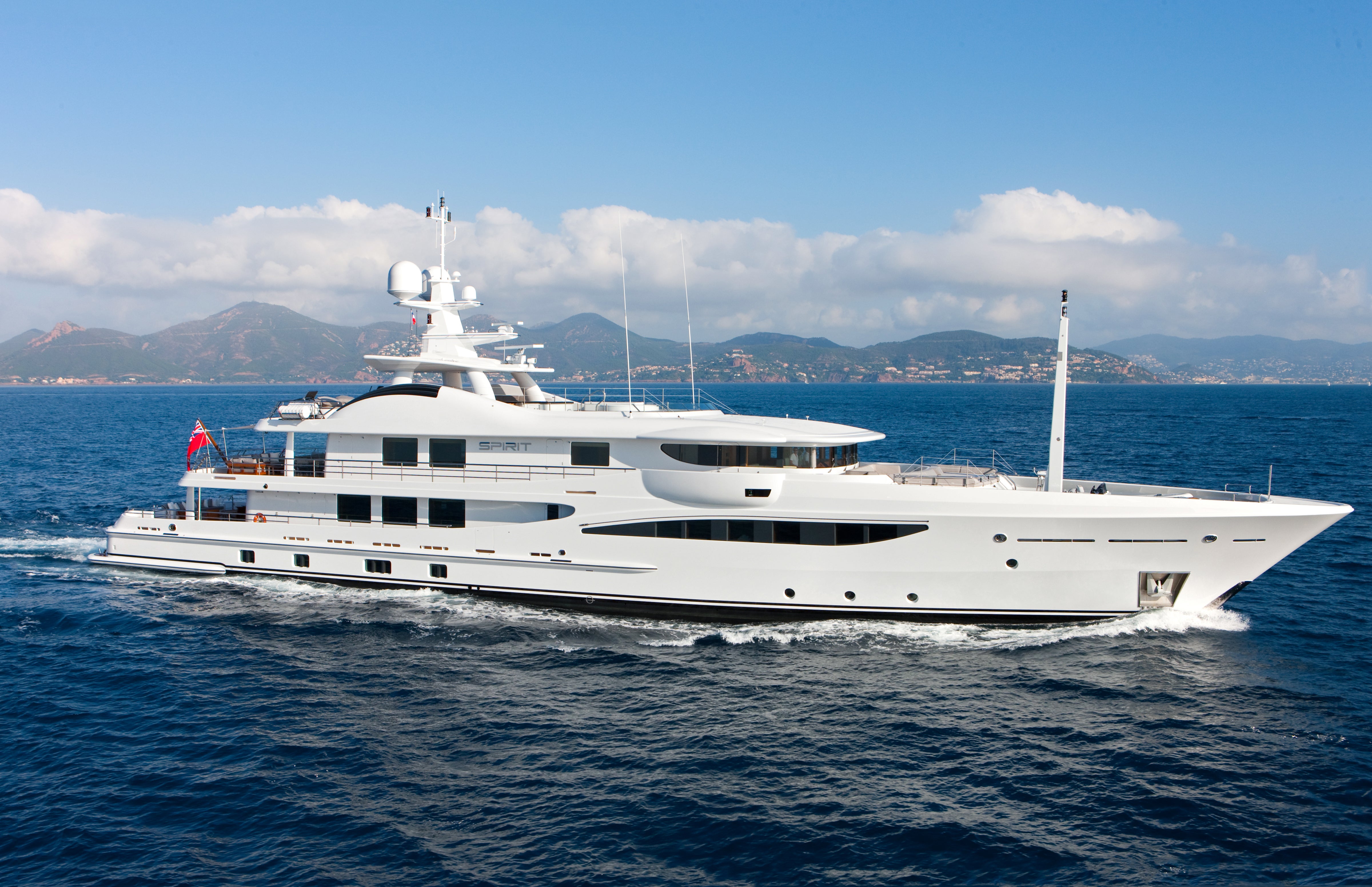 Yachts to Charter for Christmas and New Year