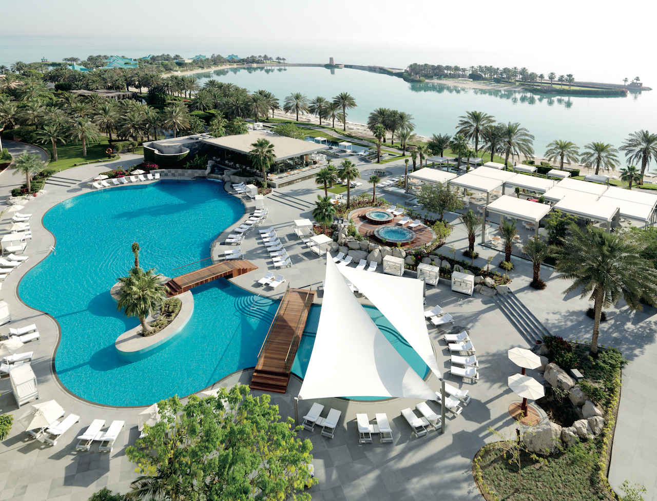 The Ritz-Carlton Bahrain Review: A Pearl in Arabia