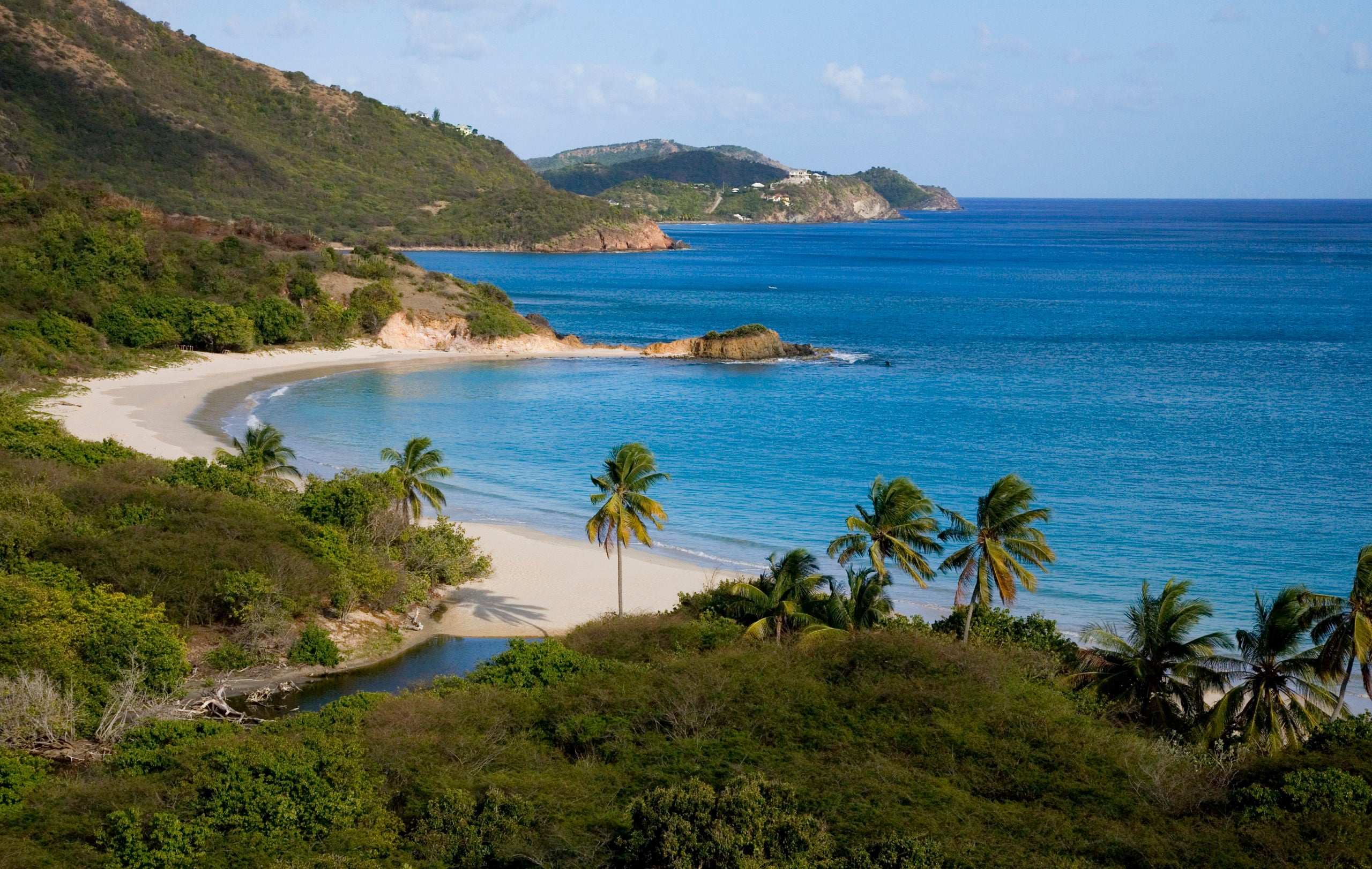 A Luxury Guide to a Long Weekend in Antigua