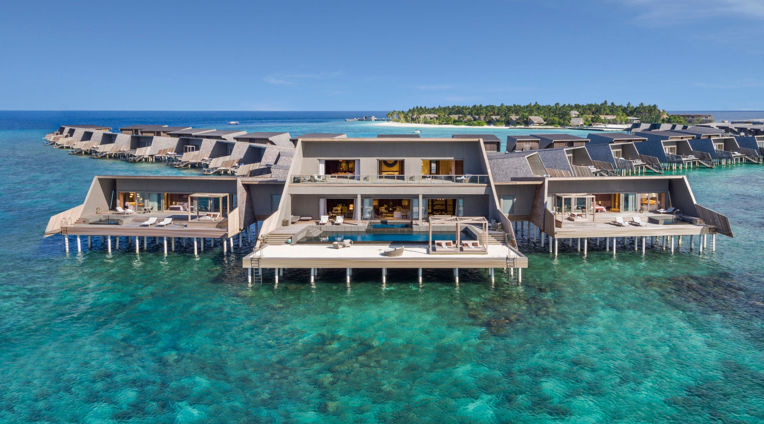 The Top Hotel Suites in The Maldives