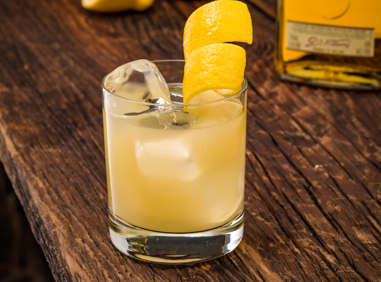 Cocktail of the Week: Irish Gold Rush, Tullamore Dew