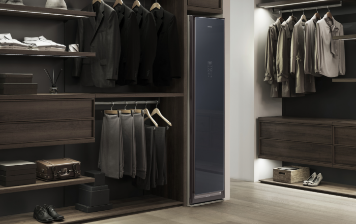 This Smart Wardrobe Dry Cleans Your Clothes On-demand