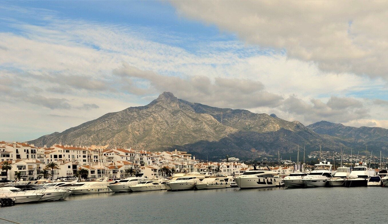 Exploring Spain's Best Coastal Cities by Yacht