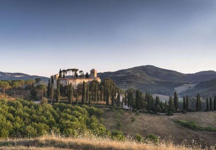 hotel castella di reschio umbria hotel openings exterior