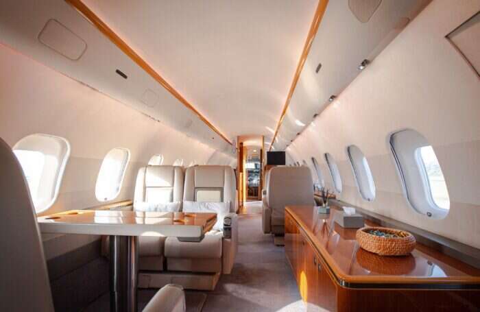 global 5000 private jet interior