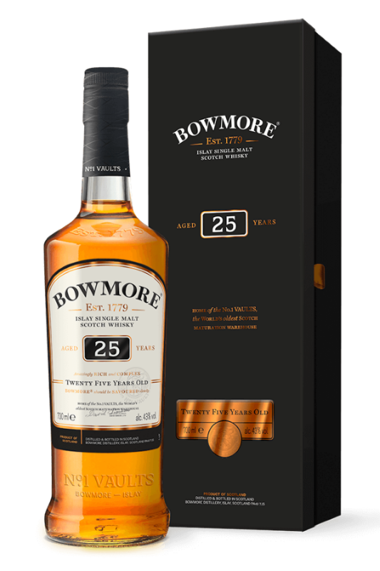 Bowmore 25 year old bottle