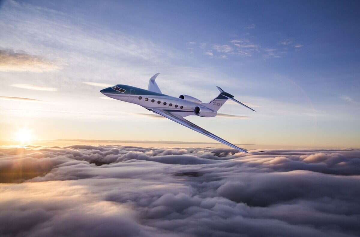 Gulfstream G800 private jet