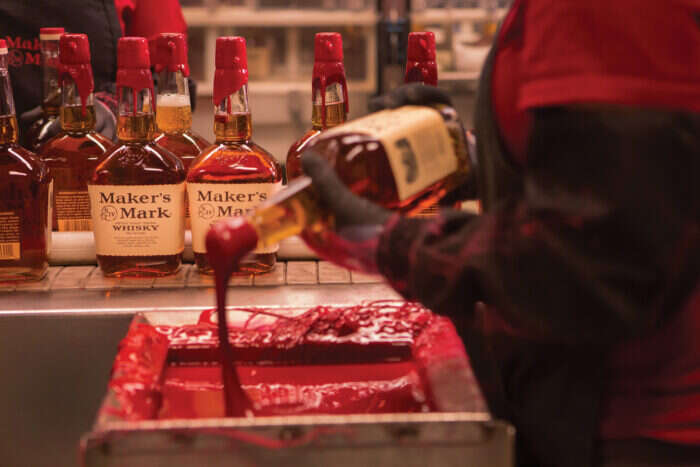 maker's mark bourbon being bottled