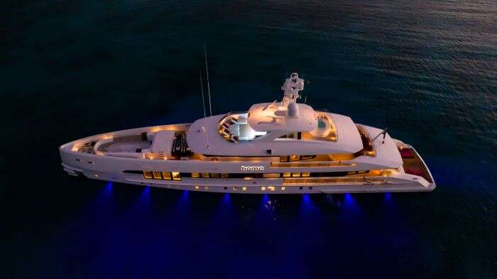 Home - Hybrid superyacht