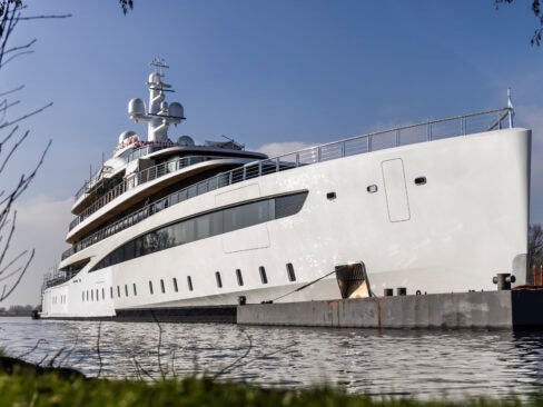 viva yacht by feadship