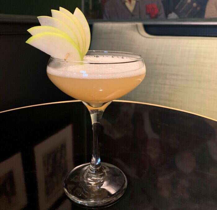 grand robin cocktail recipe by the shelbourne