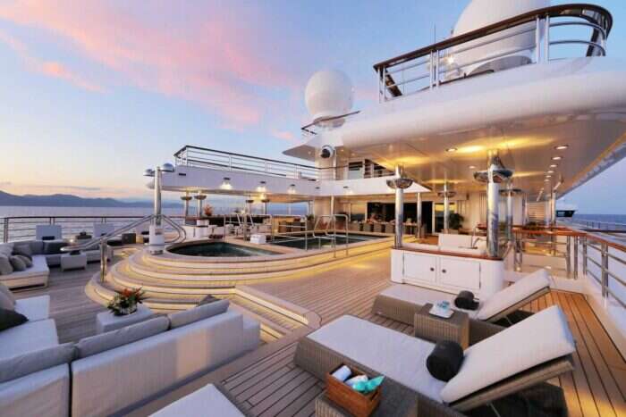 Deck on Yacht, Octopus