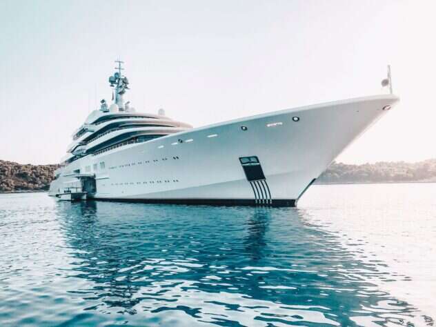 top 10 biggest superyachts in the world