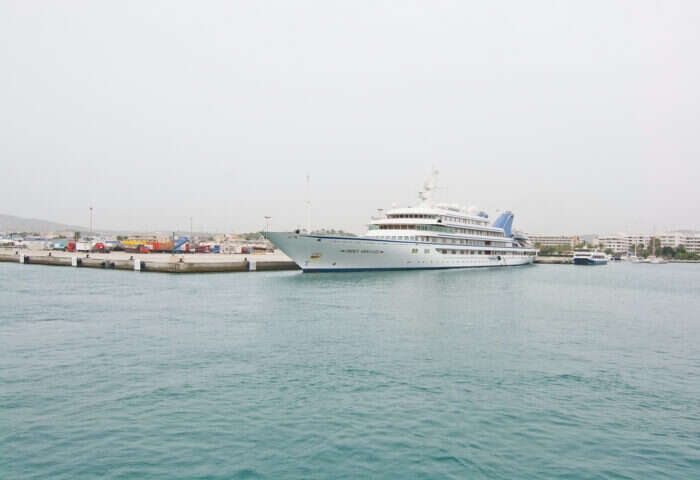 Prince Abdulaziz, yacht