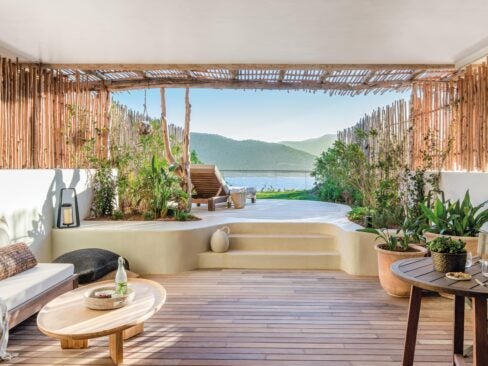 terrace suite with view over ocean