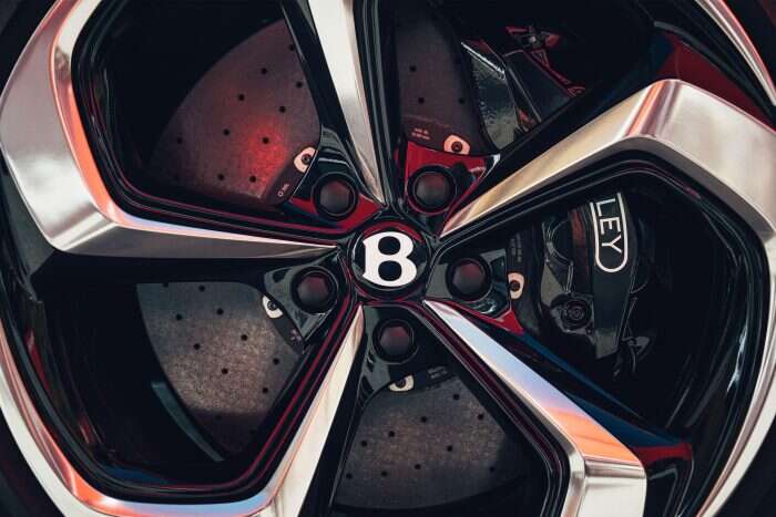 Bentley Bentayga S wheel