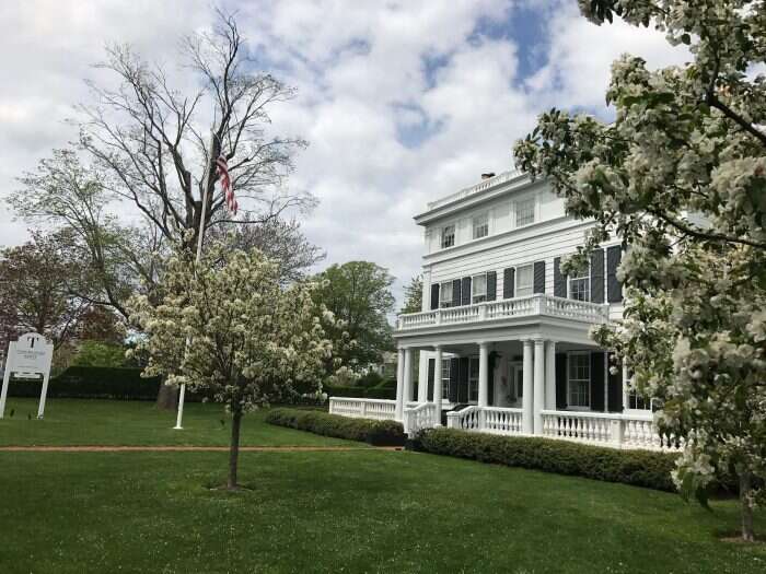 topping rose house the hamptons