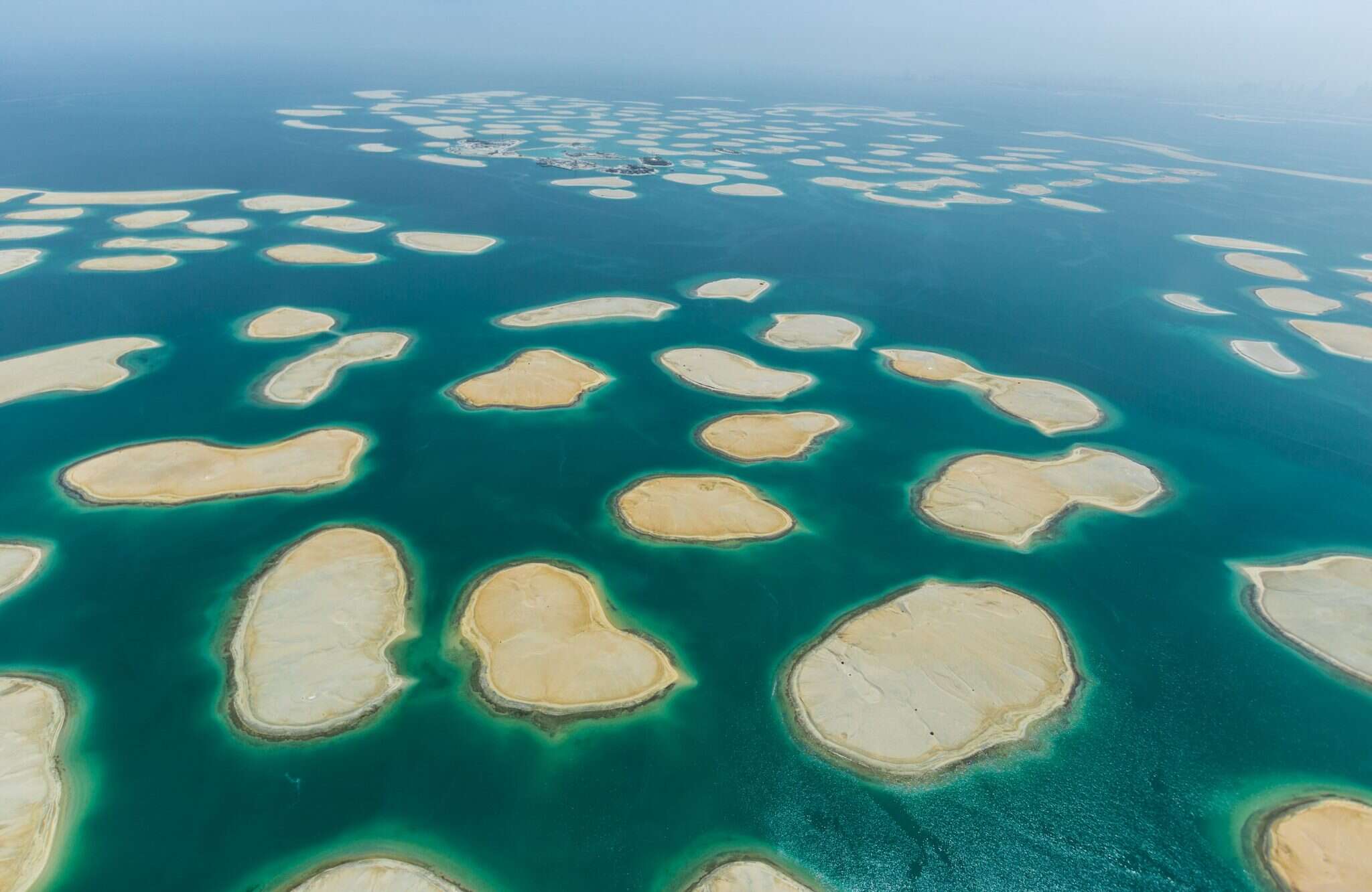 Dubai man made islands sinking