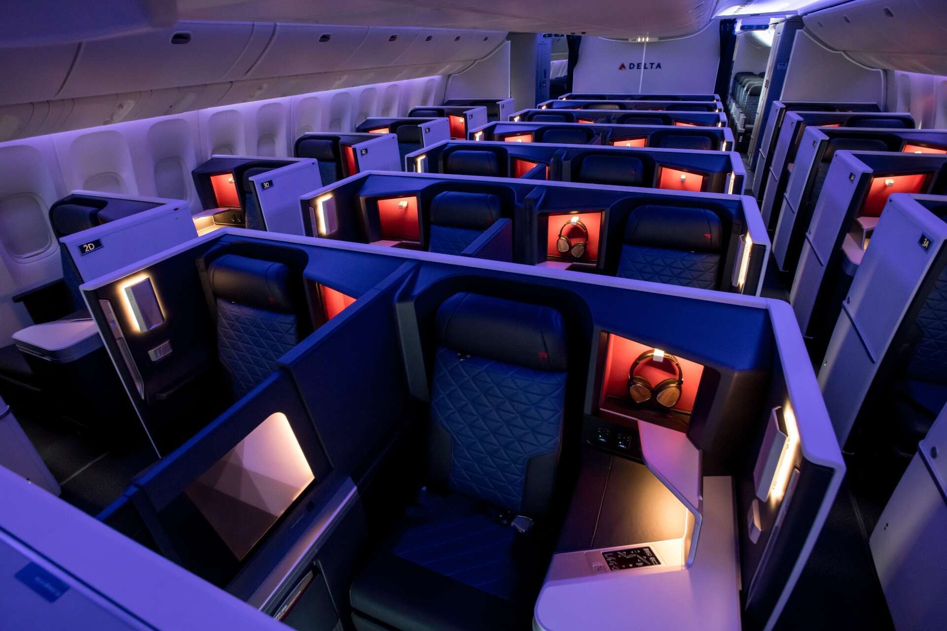 Discover the Benefits of Flying with Delta First Class