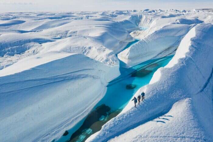 white desert antarctic expedition 