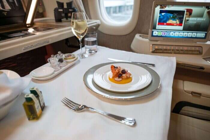 food menu on board emirates boeing 777