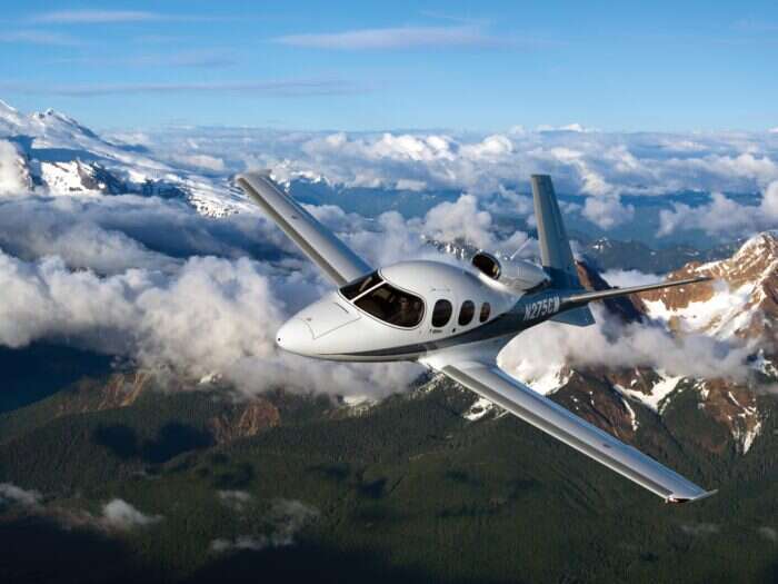 cirrus vision jet