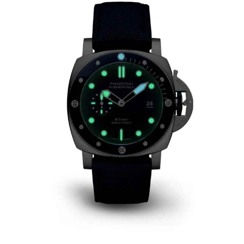 panerai submersible watch