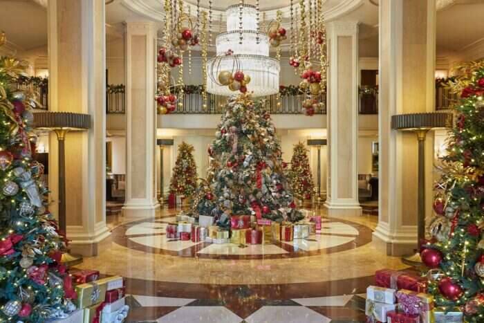 Beverly Wilshire hotel Christmas tree