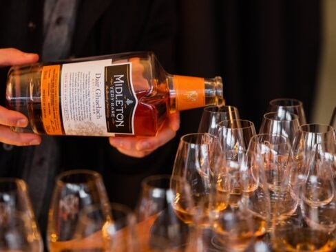 Midleton Very Rare Dair Ghaelach poured