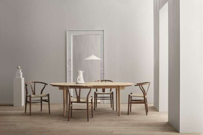 Carl Hansen & Søn dining table and chairs