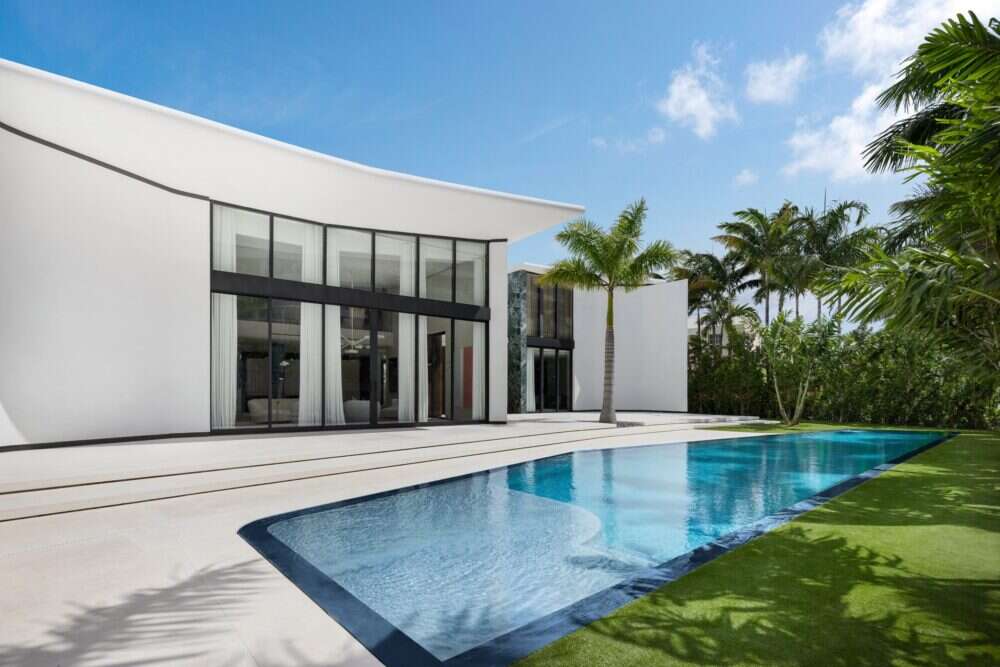 810 Lakeview Drive, Miami Beach, FL