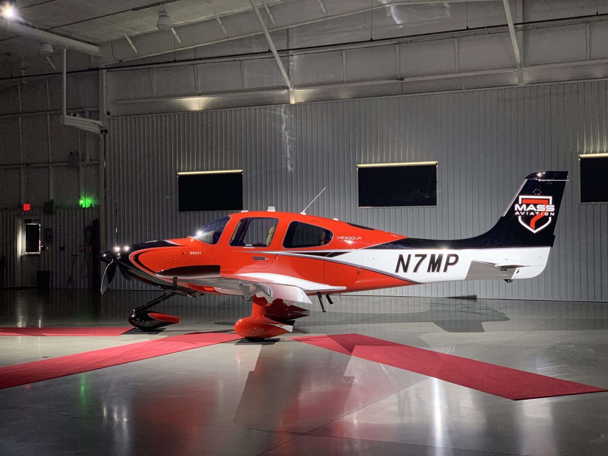 Paint the Sky: Personalizing Your Cirrus Aircraft With the Xi Design Studio