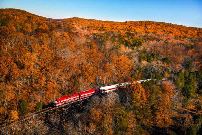 My Old Kentucky Dinner Train traveling through the Kentucky countryside