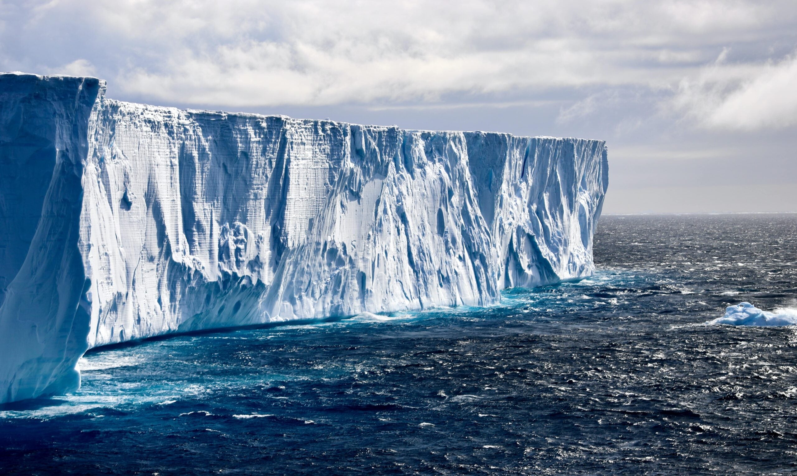 the luminaire Antarctica journey with sir ranulph fiennes