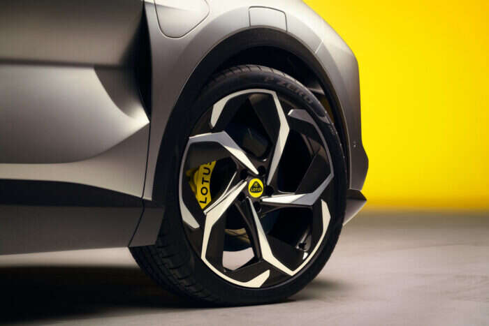 lotus eletre suv wheel