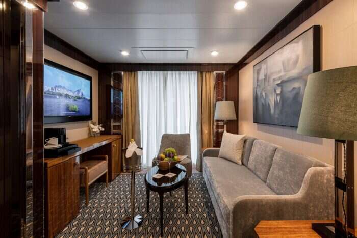 luxury suites cruise ships