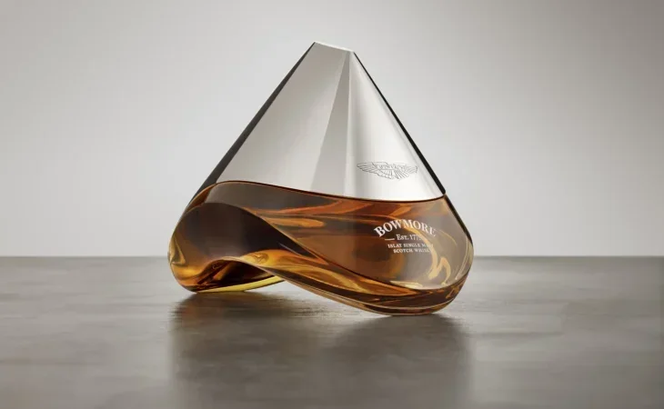 Bowmore ARC-52 decanter