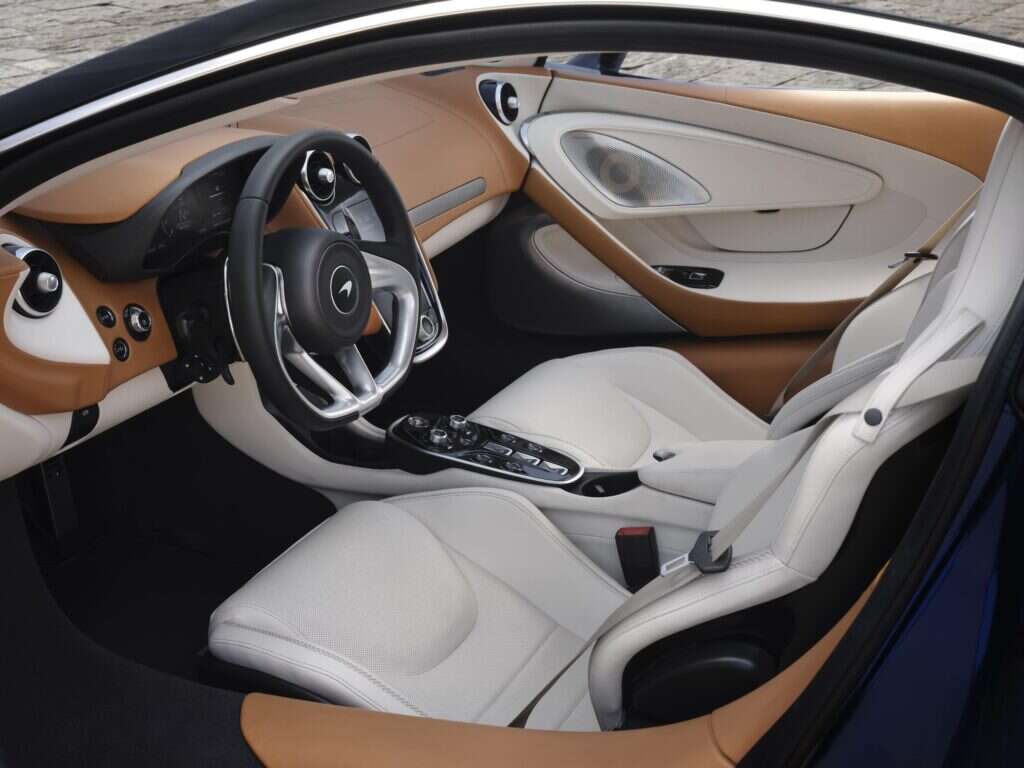 McLaren GT car interior