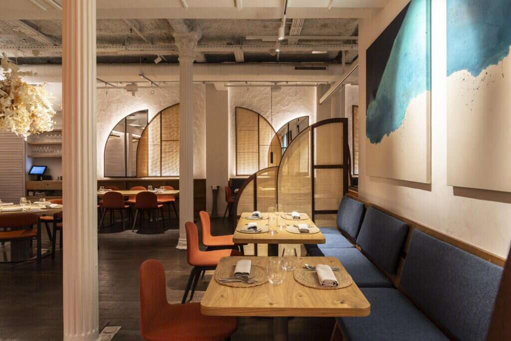 Compartir Barcelona dining room 