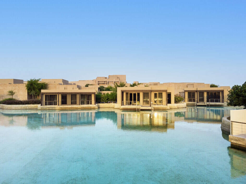 luxury qatar hotel