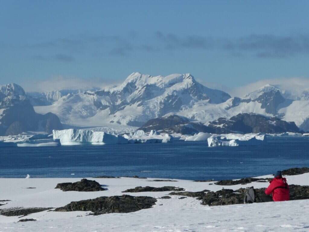 ultra luxury antarctica cruise