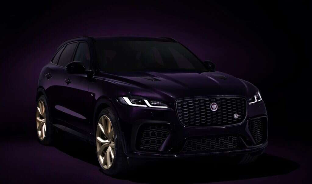 Jaguar F Pace