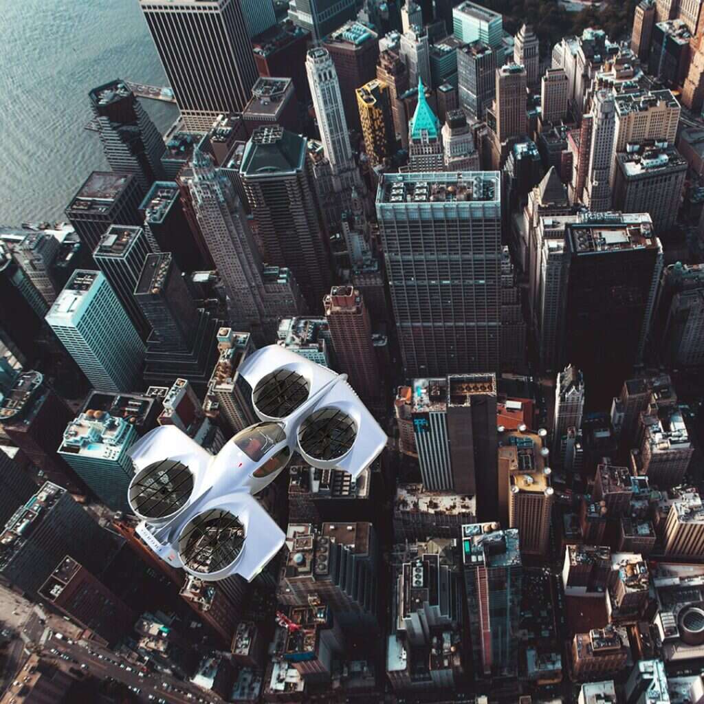 Doroni H1 rendering flying over city