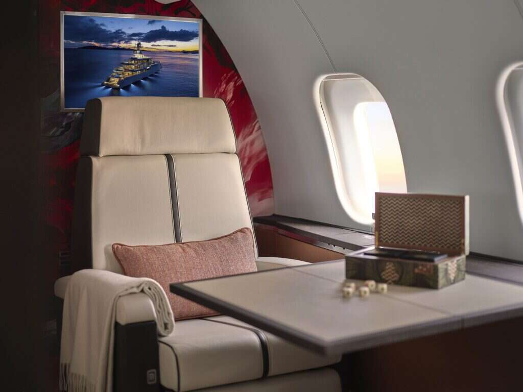 bombardier global 5000 private jet interiors