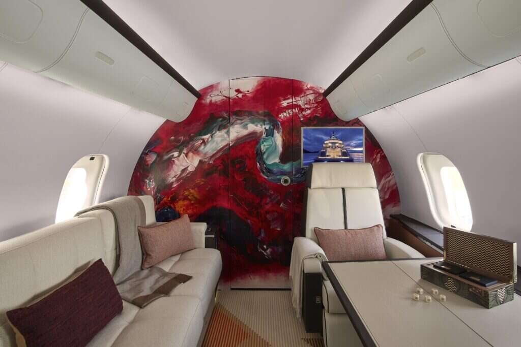 winch design global 5000 private jet interiors