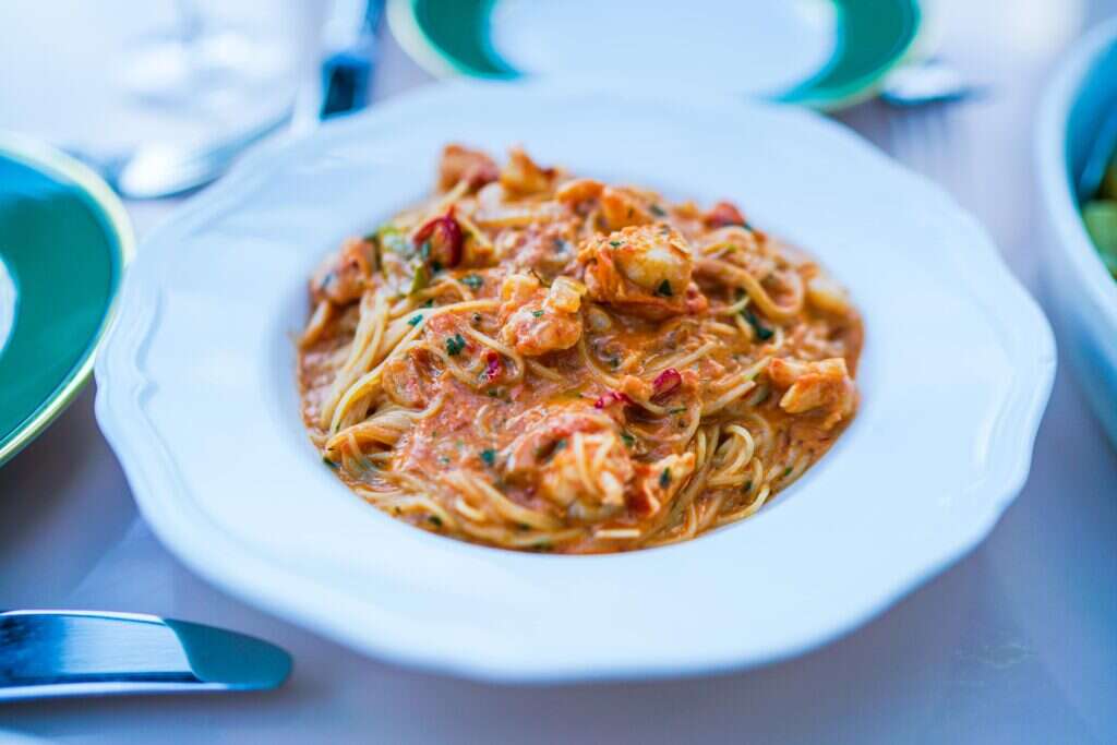 condessa spicy lobster pasta