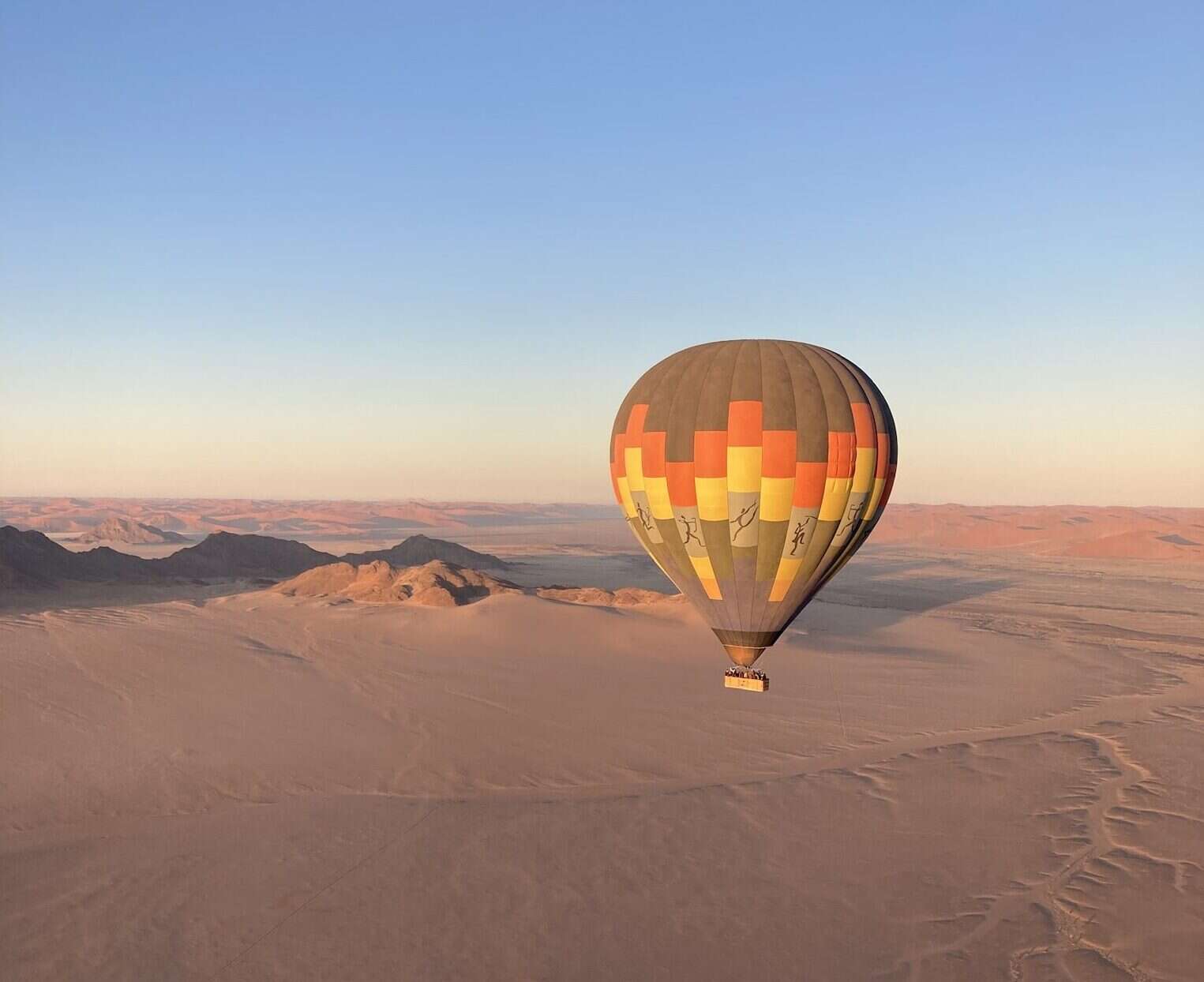 See Sossusvlei from Above with Namib Sky Balloon Safaris